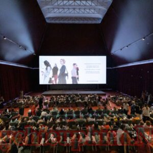 Máy chiếu phim 4K Christie CP4315-RGB may chieu phim chuyen nghiep christie cp4315 rgb f 02