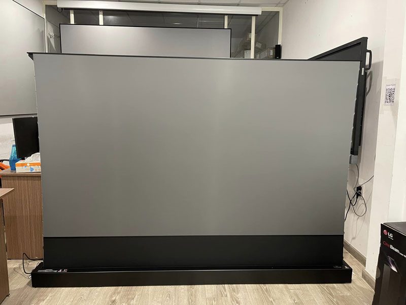 Màn chiếu quang học ALR UST để sàn Vividstorm VSDSTUST100H 312531853 1512072259255585 6217583374042915282 n