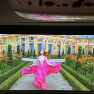 Man chieu dien ti le 16.9 4 1