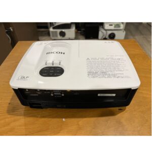 Máy chiếu Ricoh PJ WX2440 mới 99% chiếu màn 2,4m Ricoh PJ WX2440 2 600x450 2