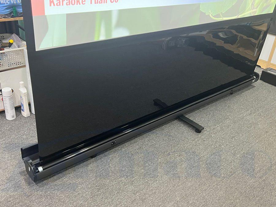 Màn chiếu để sàn Elite 120inch 16:9 di động cao cấp elite de san zamaco