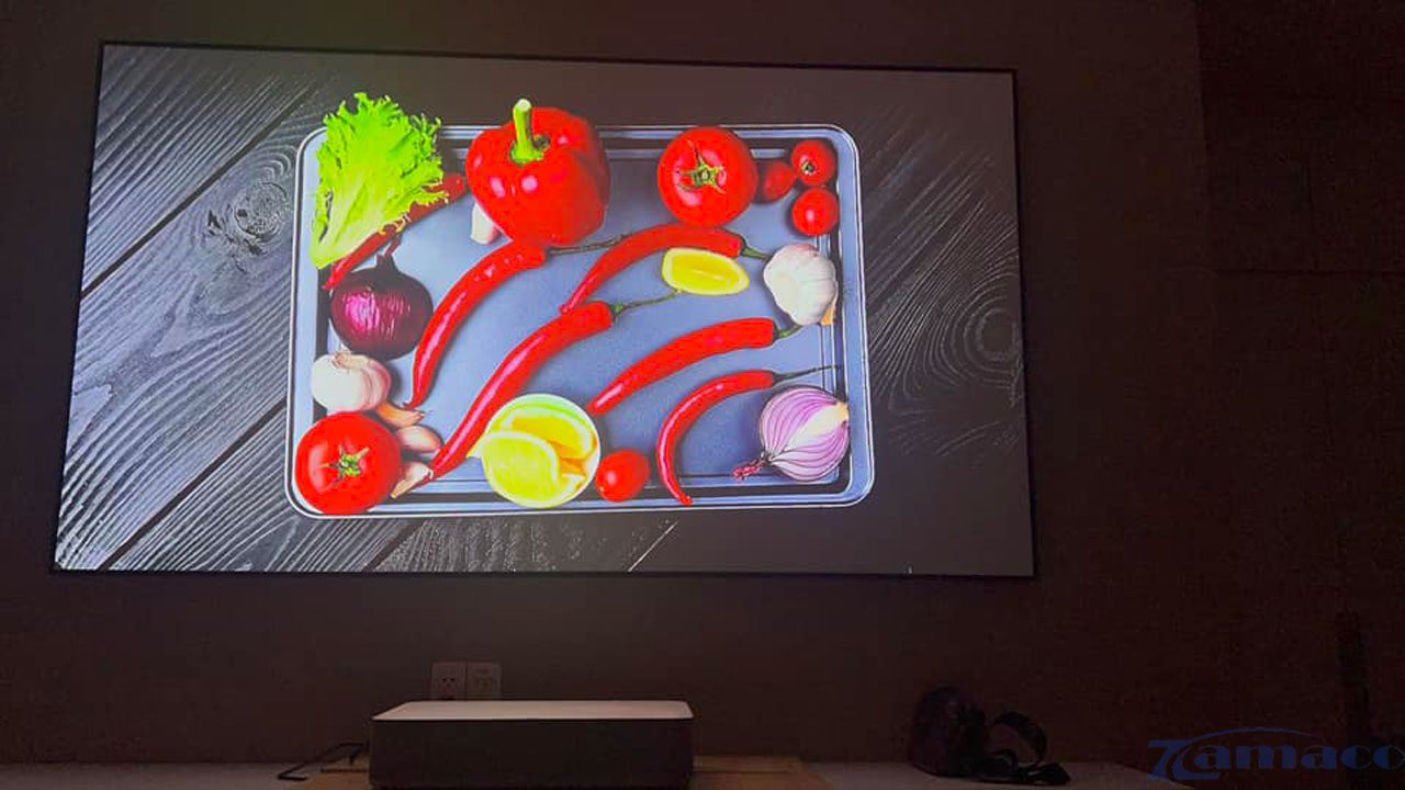 vava va lt 002 may chieu 4k sieu gan zamaco 4