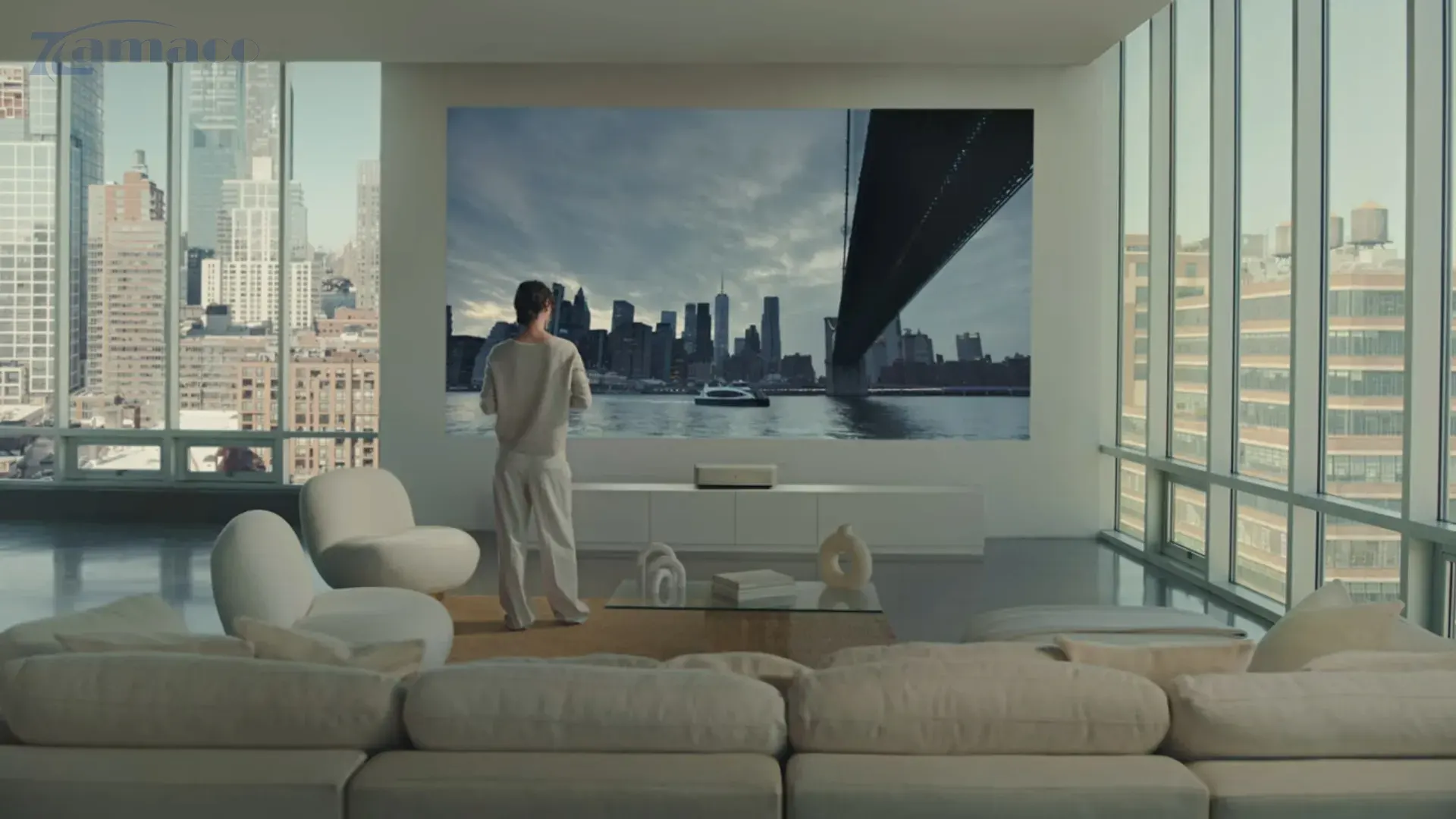 Máy chiếu 4K Leica Cine 1 Leica Cine 1 máy chiếu 4K Laser 3.000 ANSI Lumens chiếu siêu gần(UST)