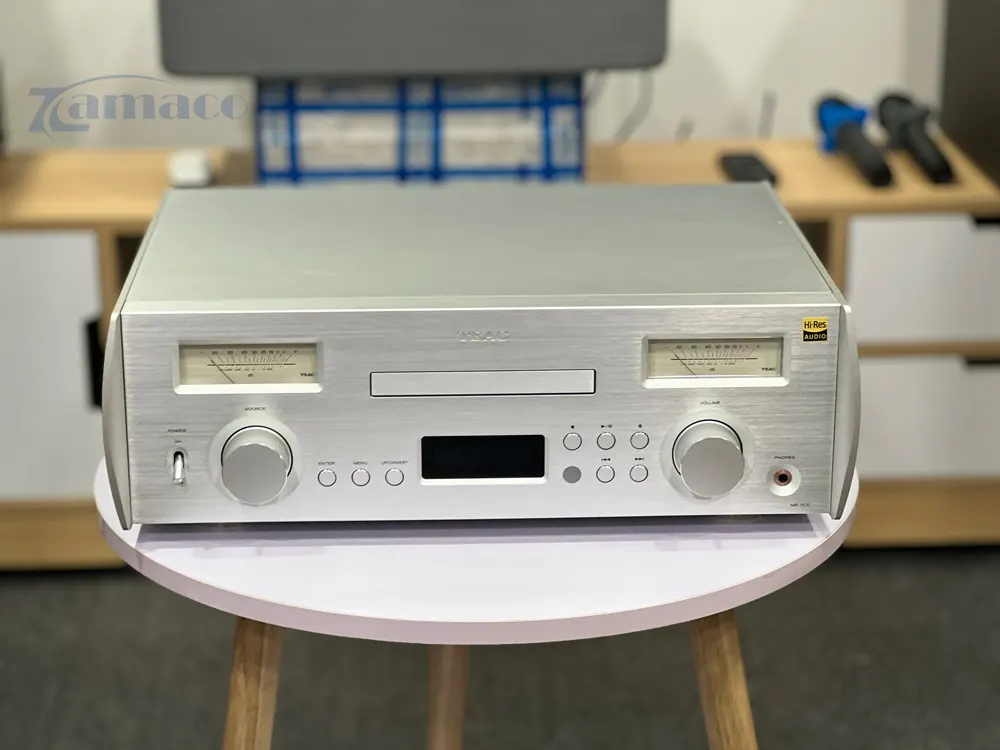 Đầu CD Teac NR-7CD d6