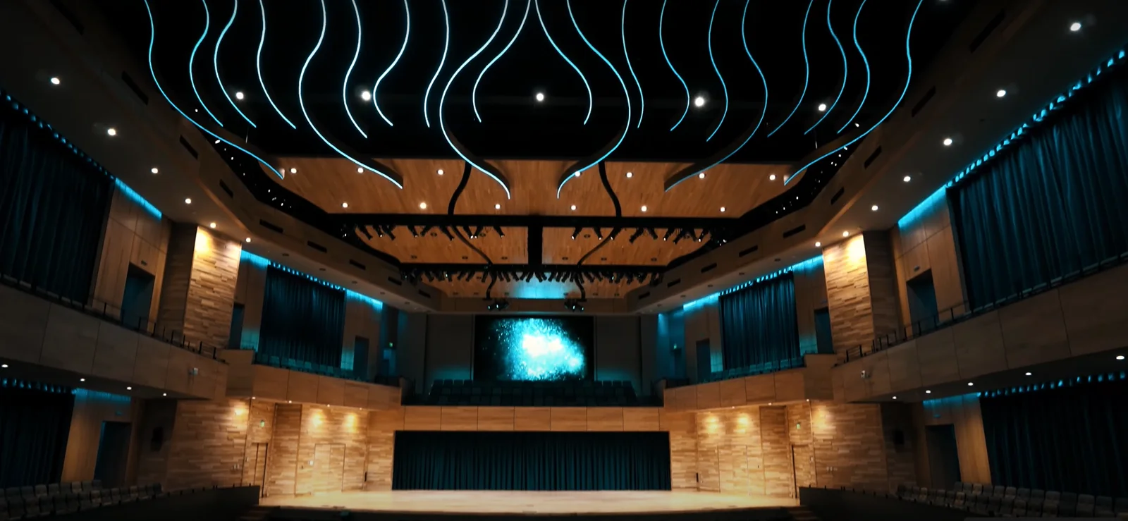 Màn hình LED Absen CPS Series trong nhà P1.86 / P2 / P2.5 panel lắp sẵn Màn hình LED Absen trong hội trường Arlington ISD Center for Visual and Performing Arts