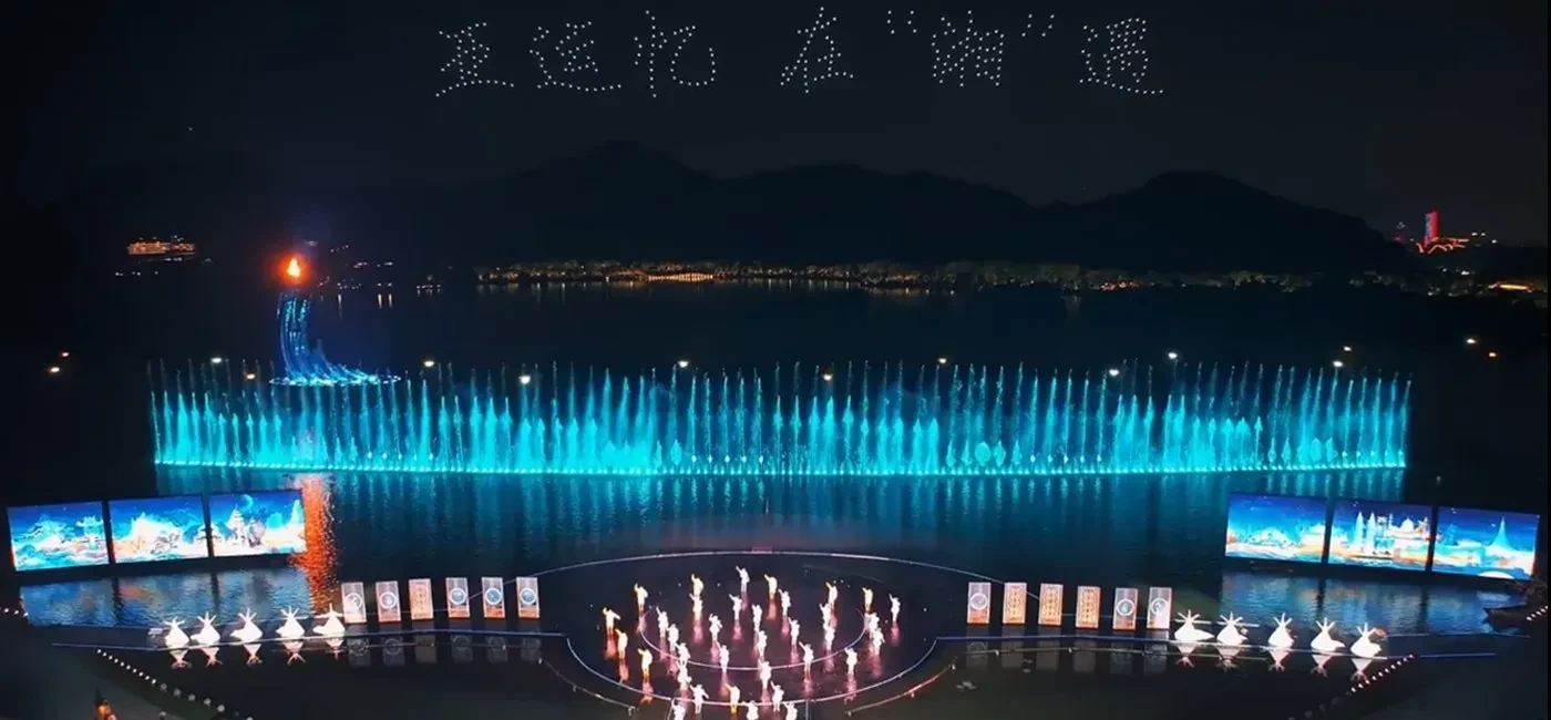 Màn hình LED Unilumin Umesh F-M cho sân khấu biểu diễn và show nước ngoài trời Màn hình LED Unilumin Umesh F-M cho sân khấu biểu diễn và show nước ngoài trời